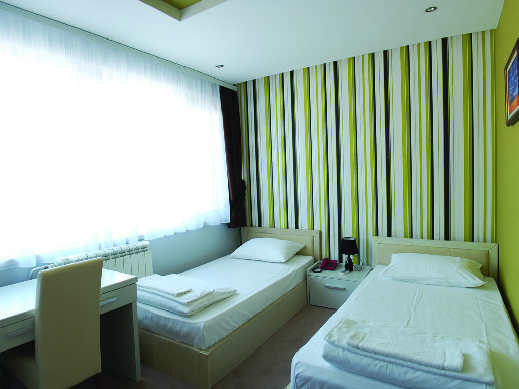 Holiday Park Cfk Vrbas Номер фото